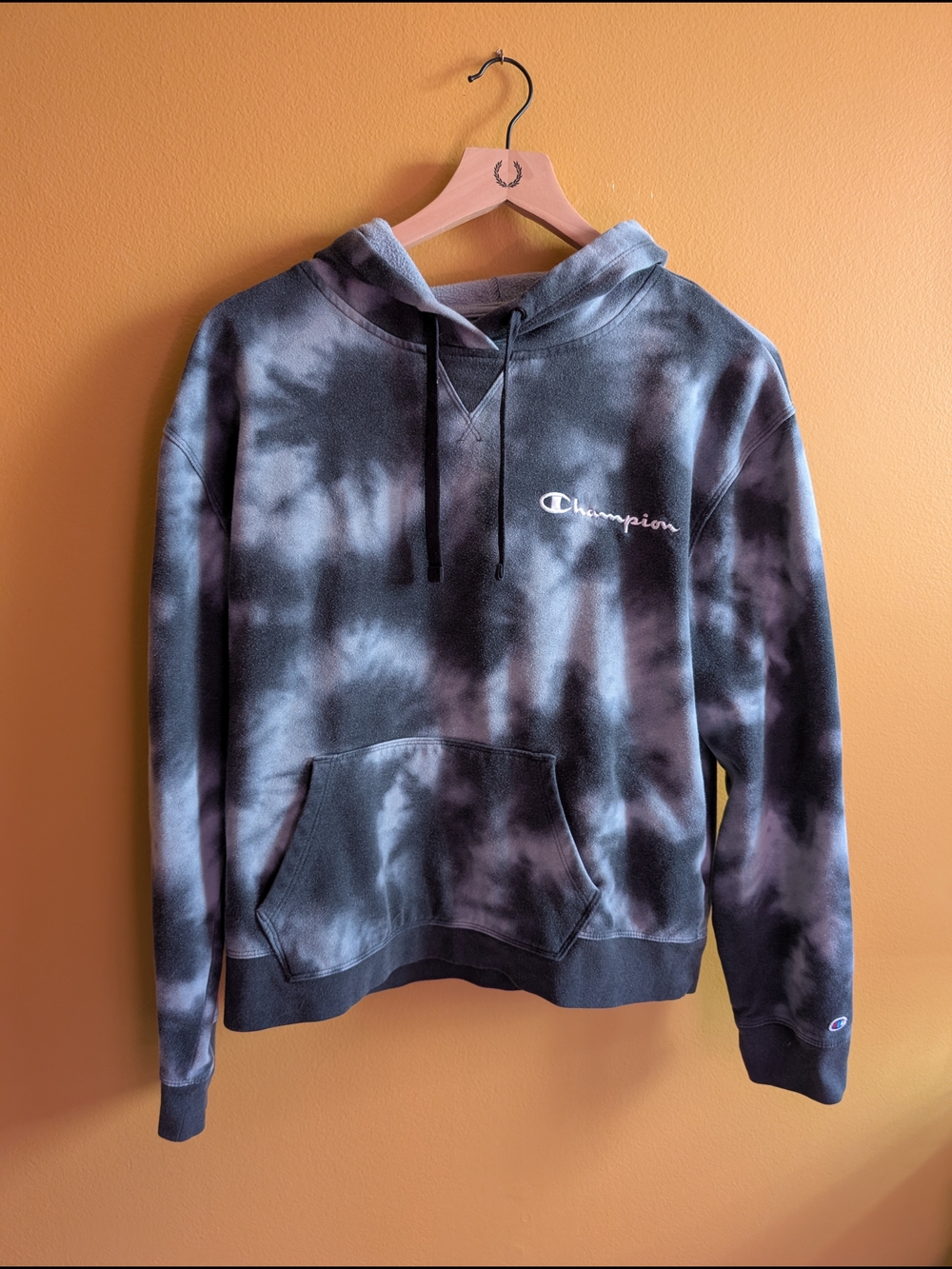 Champion Men’s Tie-Dye Crewneck Hoodie - Blue & Gray